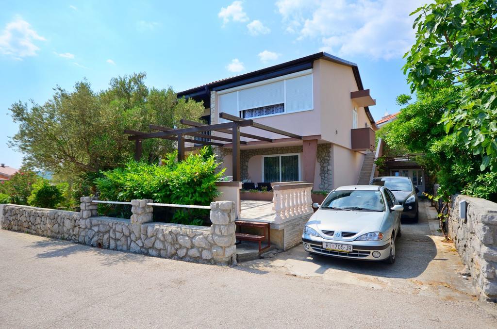 Apartments Ivan Marina Krk Town Exterior photo